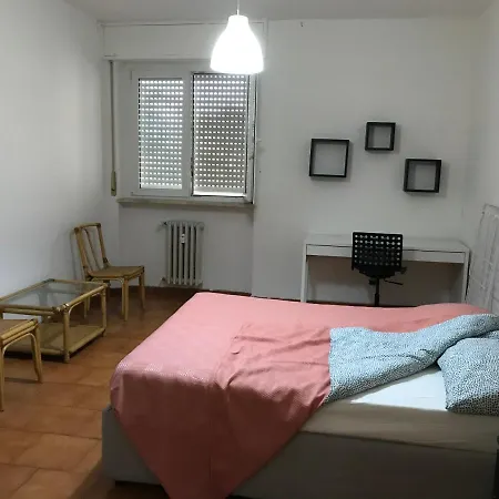 Lucca/Tr Milaan