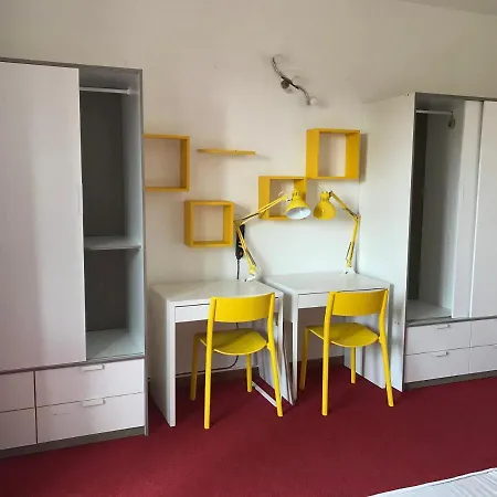 Lucca/Tr Хостел *